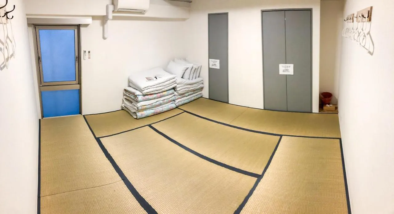 Charinco Hostel Osaka 0*,  Japan